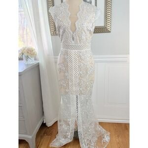 Cristina Ferreira Gown Silver Lace Formal Wedding Prom Glam Aesthetic Size M